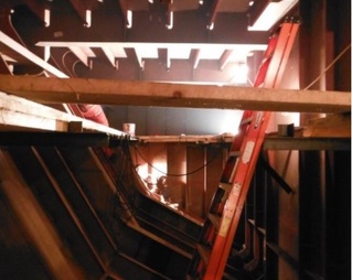 working-under-the-big-top3-320x254