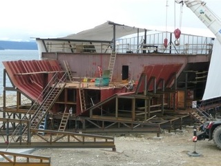 working-under-the-big-top9-320x241